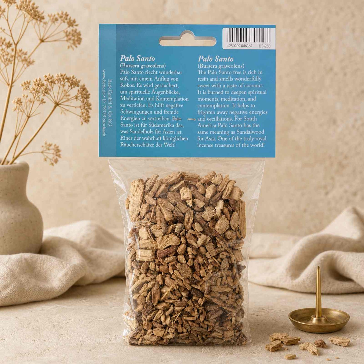 Palo Santo Räucherwerk – Detailansicht der Holzstückchen mit Maserung